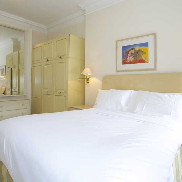 Impeccable 1 bedroom vacation rental flat near Sloane Square A Place