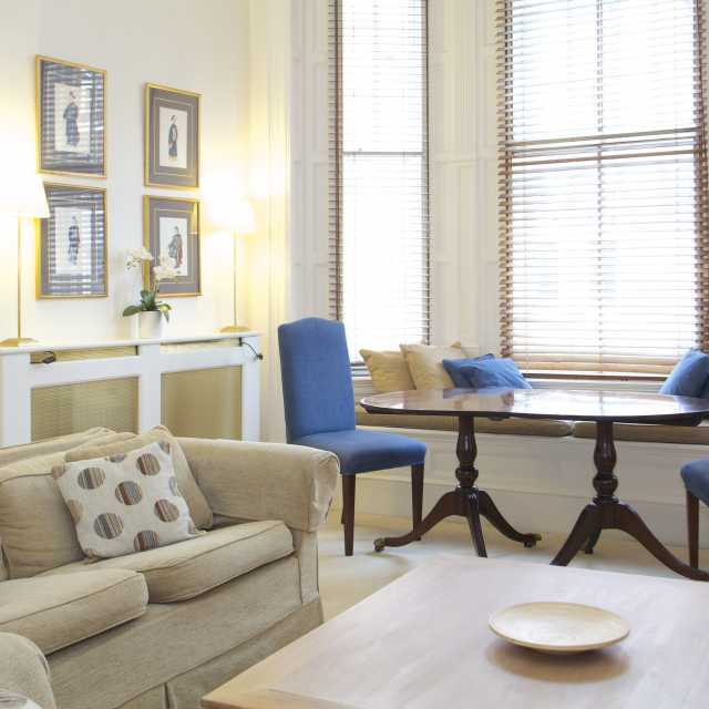 Impeccable 1 bedroom vacation rental flat near Sloane Square A Place