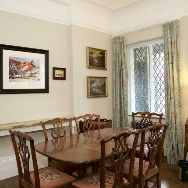 Charming and elegant 1 bedroom rental flat in Chelsea A Place Like Home